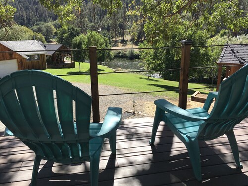 Klamath River Ca Treehouse