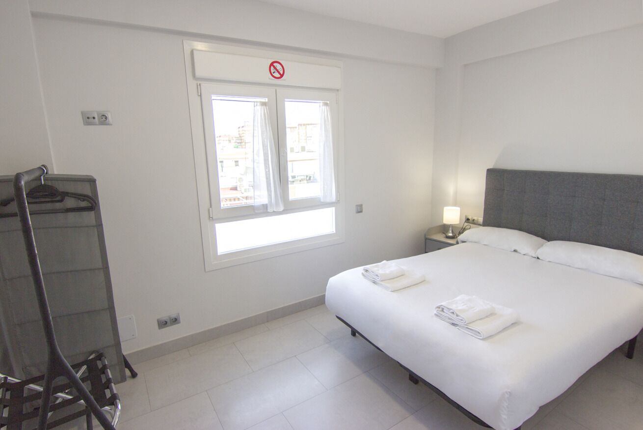 2 makuuhuonetta, Wi-Fi, vuodevaatteet