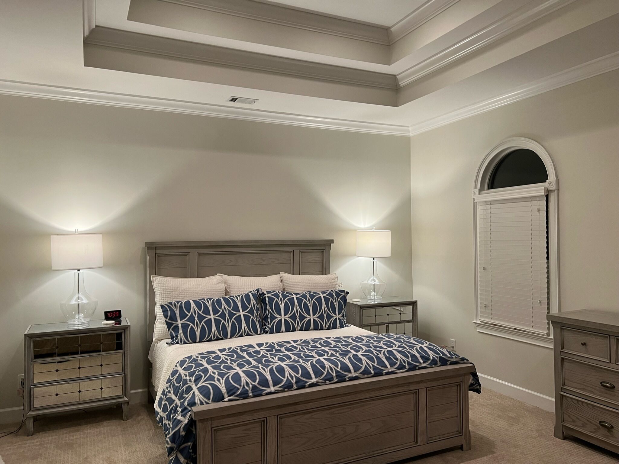 Tranquil Lakefront Home, Big Water, Private Cove