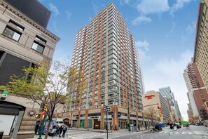 Imagen sin descripción, 5 de 7, botón