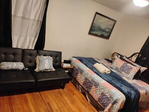 1 Schlafzimmer, Bügeleisen/Bügelbrett, Reisekinderbett, kostenloses WLAN