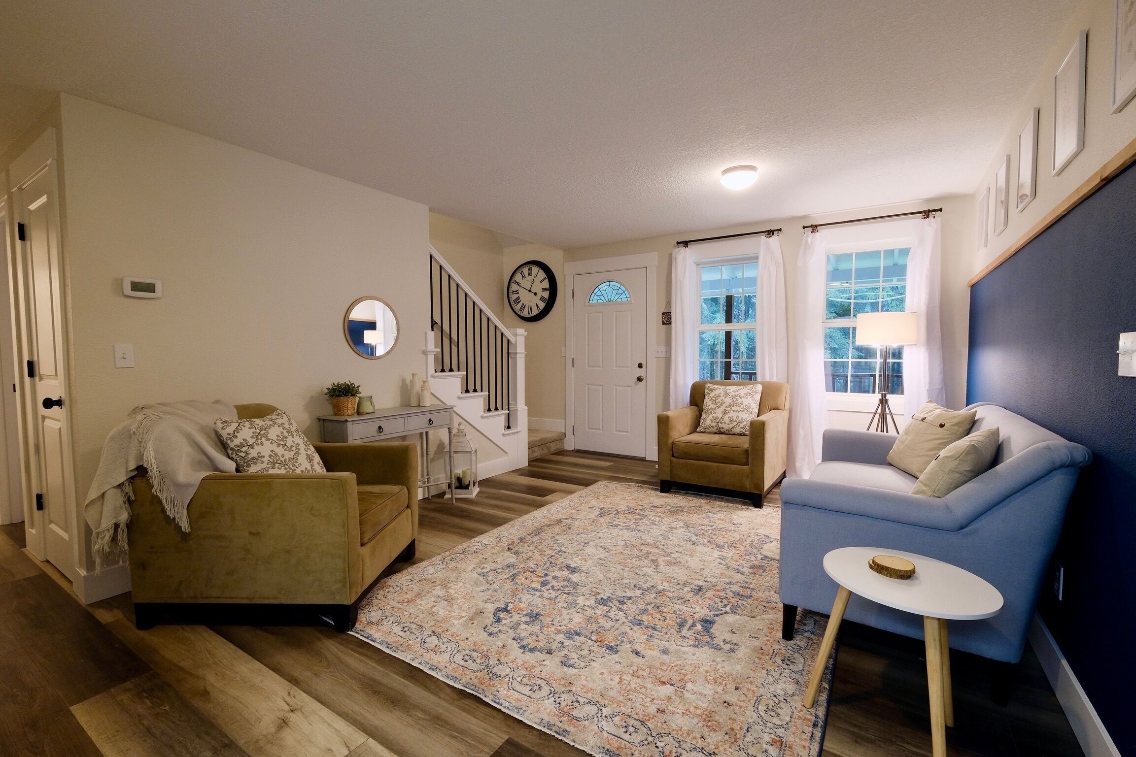 NEWLY RENOVATED home, 7 minutes from ilani casino!