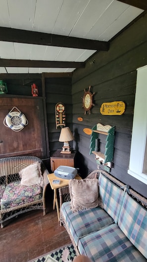 Kick back and listern to you favorite music. - Northern Pike Resort, Camp Lake WI, Sleeps 6, Boat Rental Available.
(Trevor)