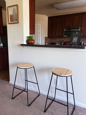 Dining - Mellow and cozy, your home away from home! (Houston)