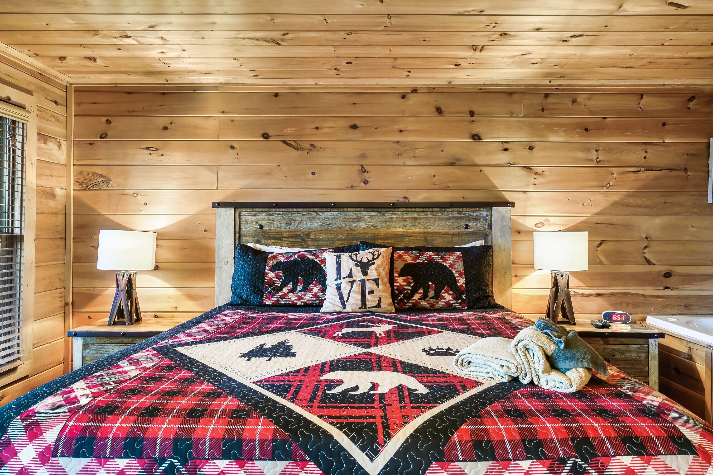 Amazing Views ⛰ | Private and Romantic ❤️ | Hot Tub