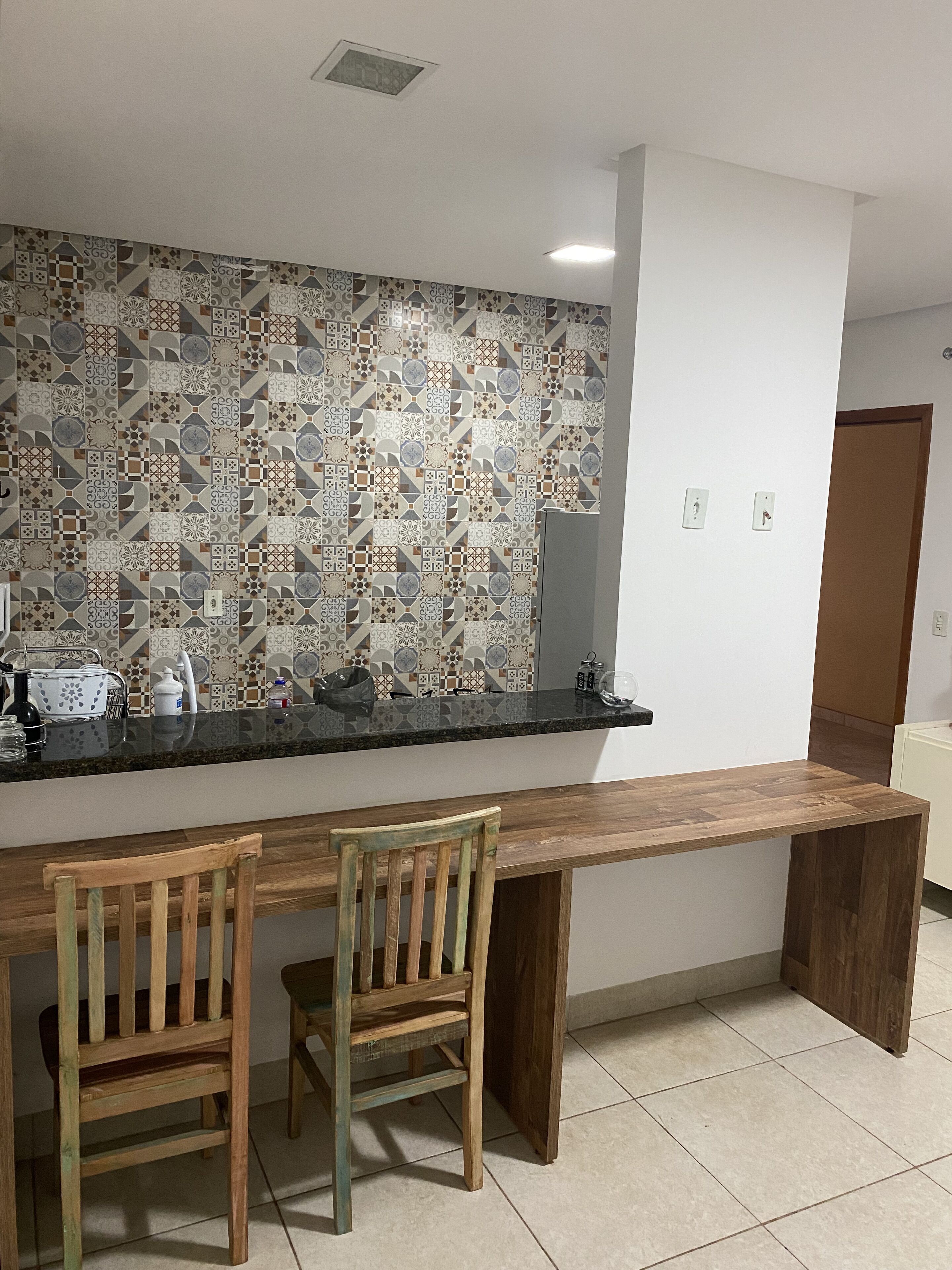 Ap 1 - Comfortable, complete apartment with garage