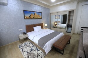 Deluxe Double Room | Premium bedding, memory foam beds, minibar, in-room safe - Chinor Hotel (Andijan)