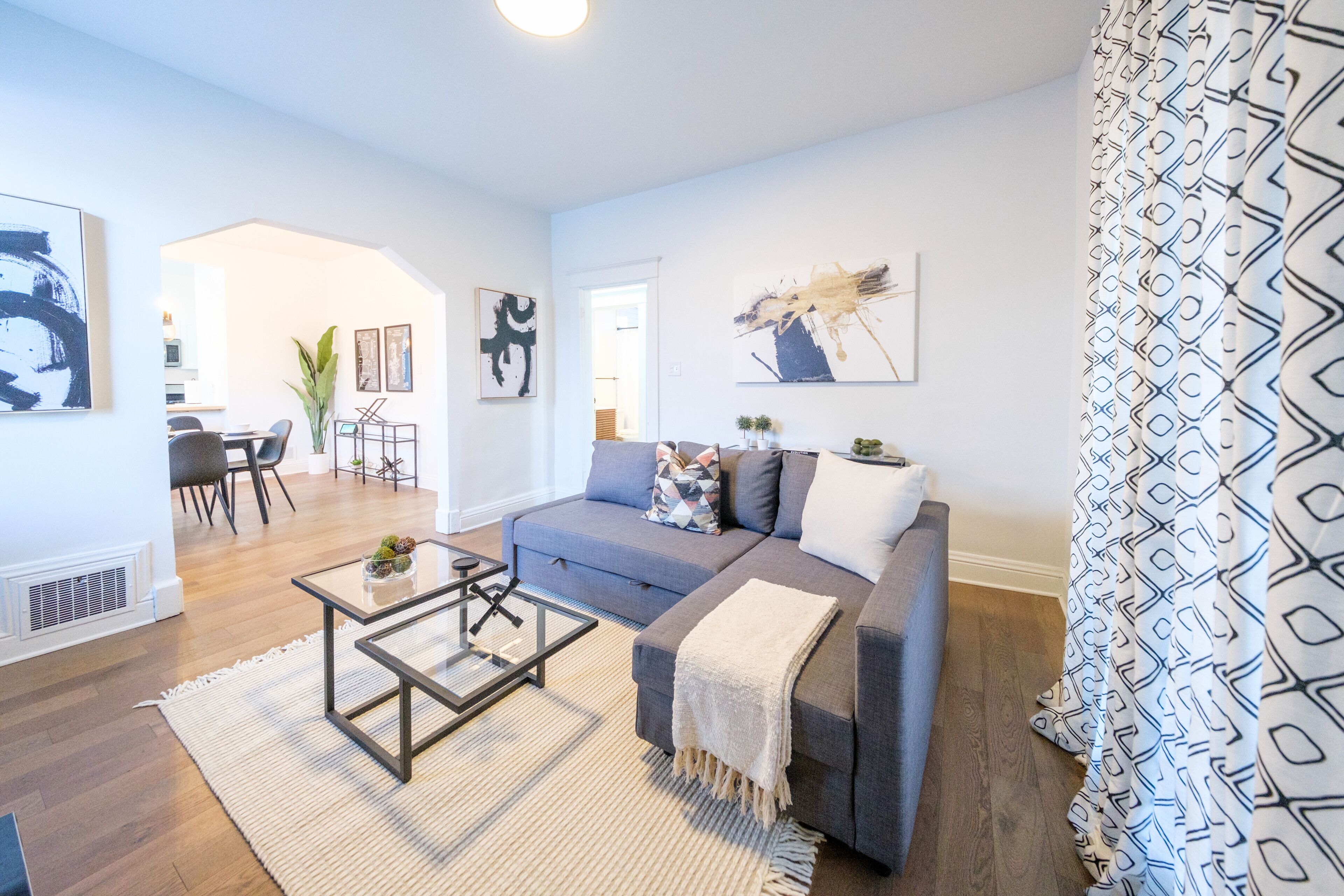 Lovely 3-bedroom near UC, Xavier, and Zoo.