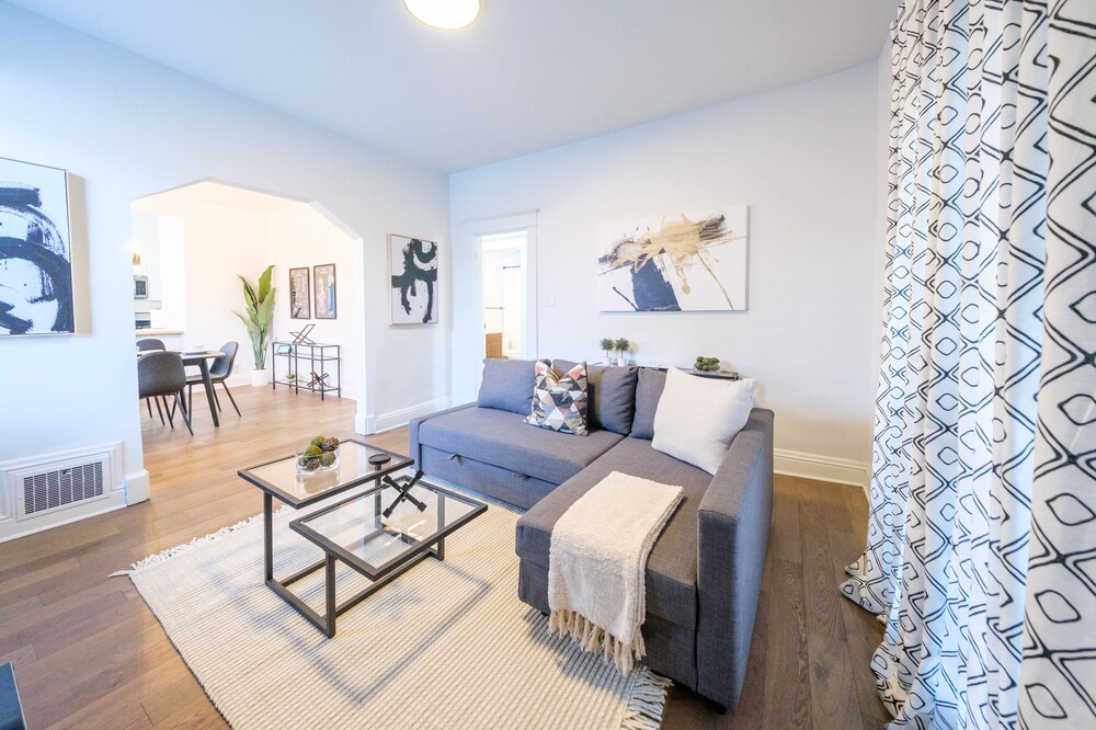 Lovely 3-bedroom near UC, Xavier, and Zoo.