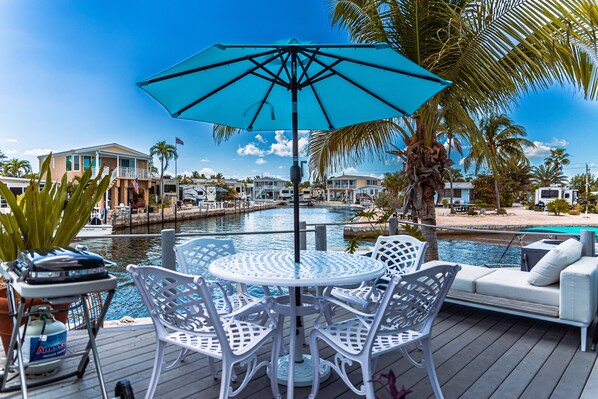 تناول الطعام بالخارج