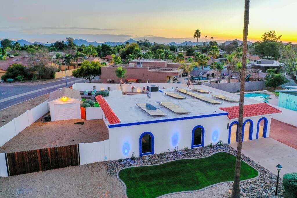 Phoenix Luxury Villa Heated Pool, Golf, Near Mayo Clinic