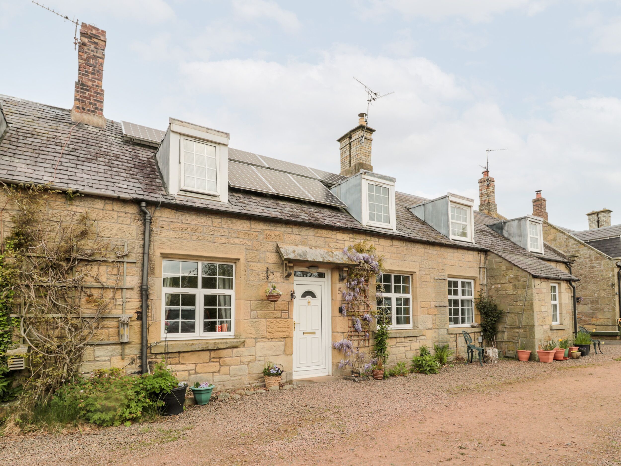 5 SWINTON MILL FARM COTTAGE, family friendly in Coldstream