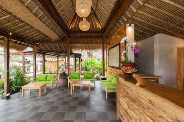 Reception - Manah Shanti Suites by GenuineHost (Ubud)