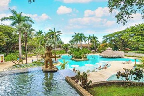 Pool - Diria 201 (Tamarindo)