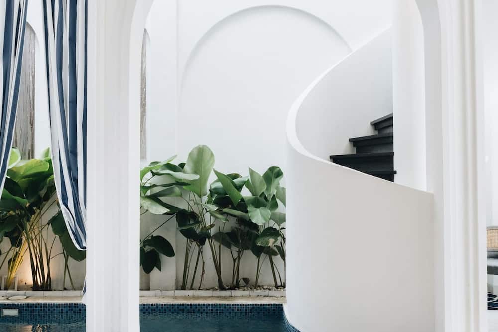 OriVista Stylish 3BR Villa Muzo in Seminyak, Pool, Wifi, Beach