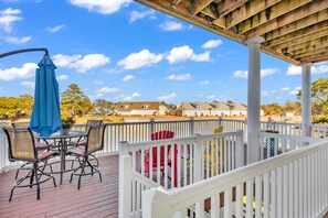 Outdoor dining - Waterfront Home with Multiple Decks, Central AC, WiFi, and Outdoor Shower (North Myrtle Beach)