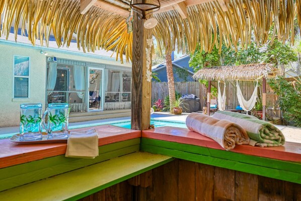 Terrace/patio - Pool Paradise! $300 in Free Tickets, Tiki Bar, Walk or Bike Downtown Attractions, Restaurants, Bars (St. Augustine)