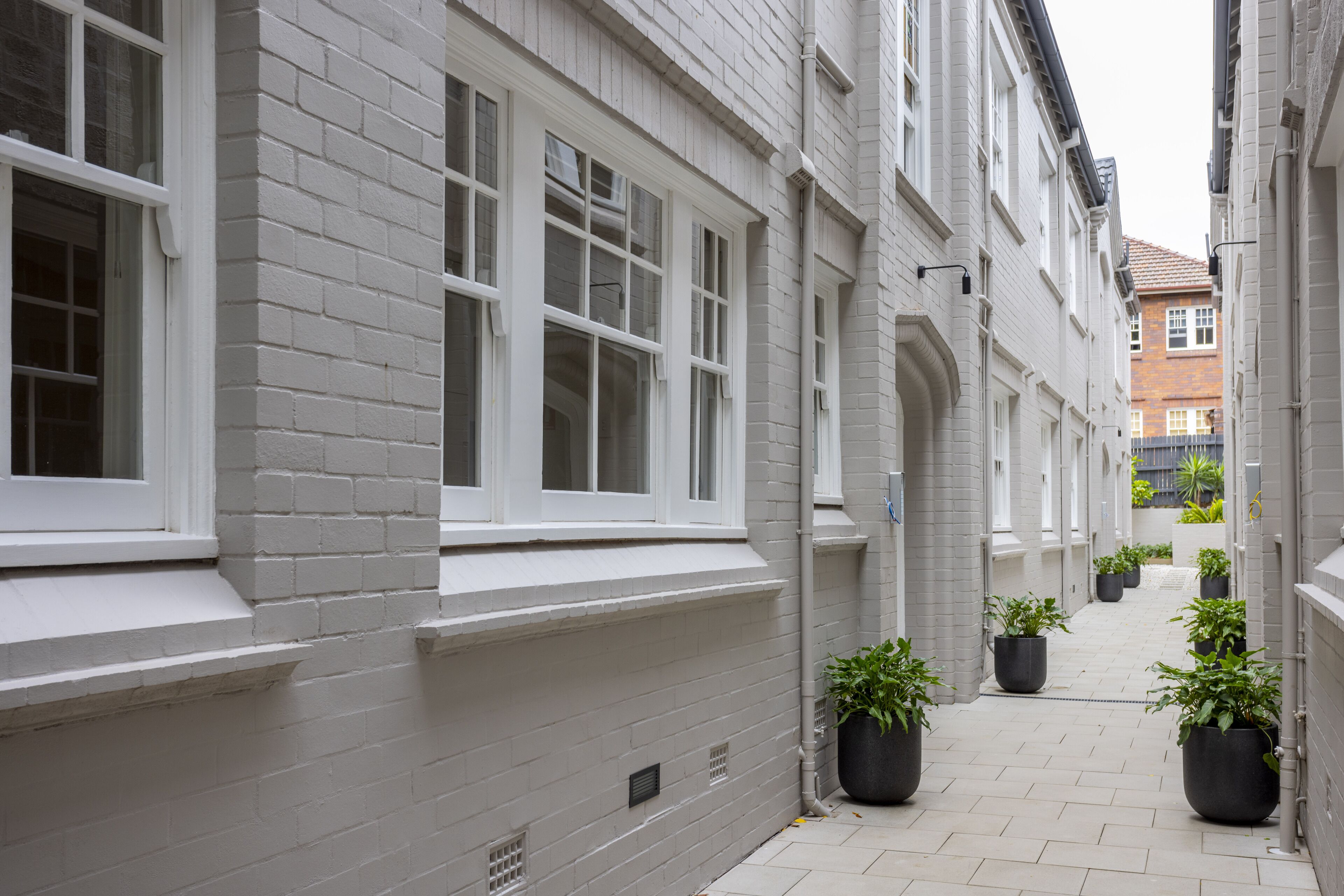 Mulwarree Avenue Apartments by Urban Rest — image 27