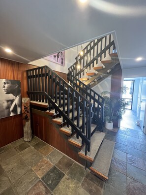 Interior - Location Location! T Two on Whakaue (Rotorua)