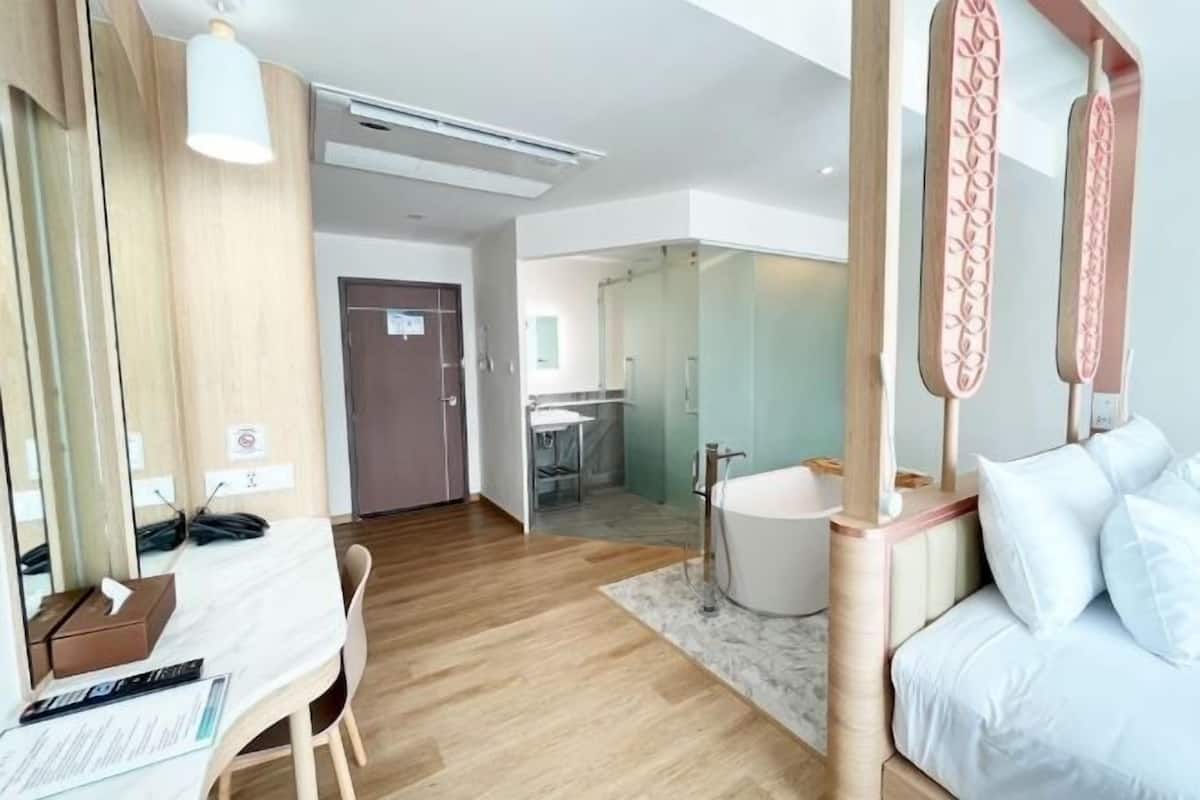 1 soveværelse, premium-sengetøj, senge med topmadrasser, minibar