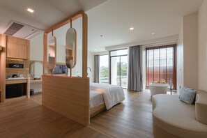 Literie de qualité supérieure, surmatelas, minibar