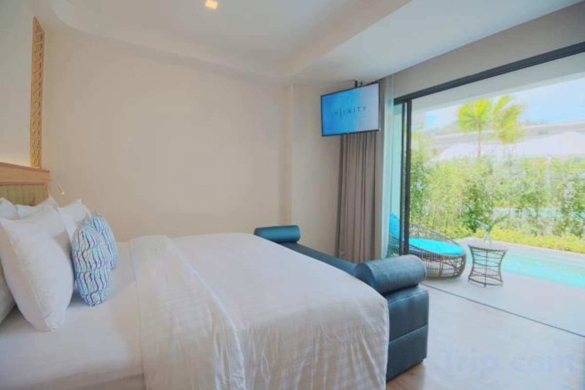 Luxe beddengoed, pillowtop-bedden, een minibar, een kluis op de kamer