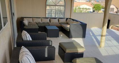 ROTARY PARK, LAUGHLIN/BULLHEAD CITY, RIVER RETREAT - RV HOOKUPS