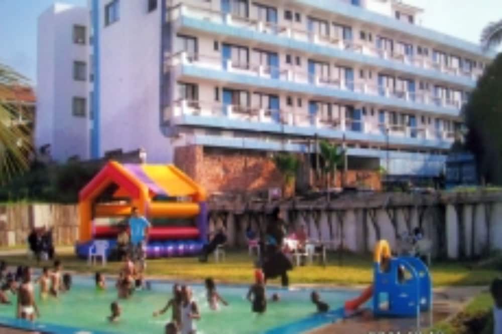 PCEA Wogect Hotel