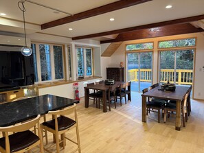 Basic Cabin, 1 Bedroom, Kitchen, Lake View | Private kitchen