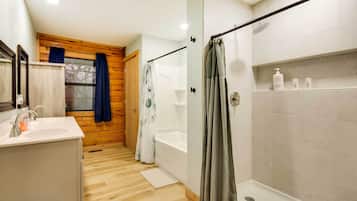 Free toiletries, towels
