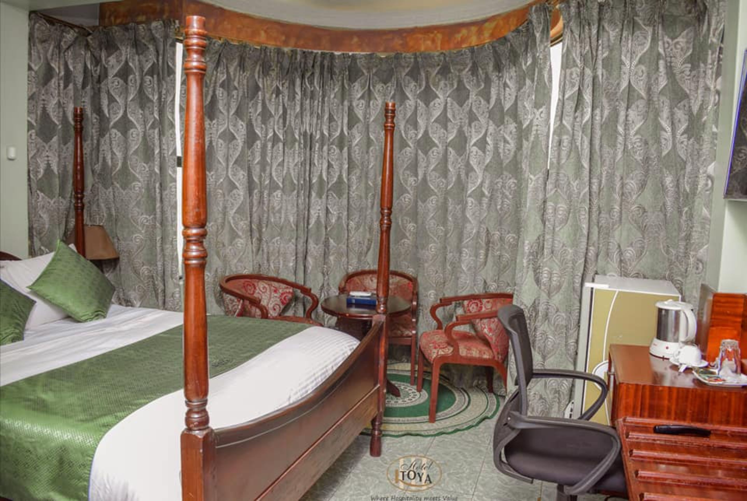 deluxe room | 1 bedroom, bed sheets