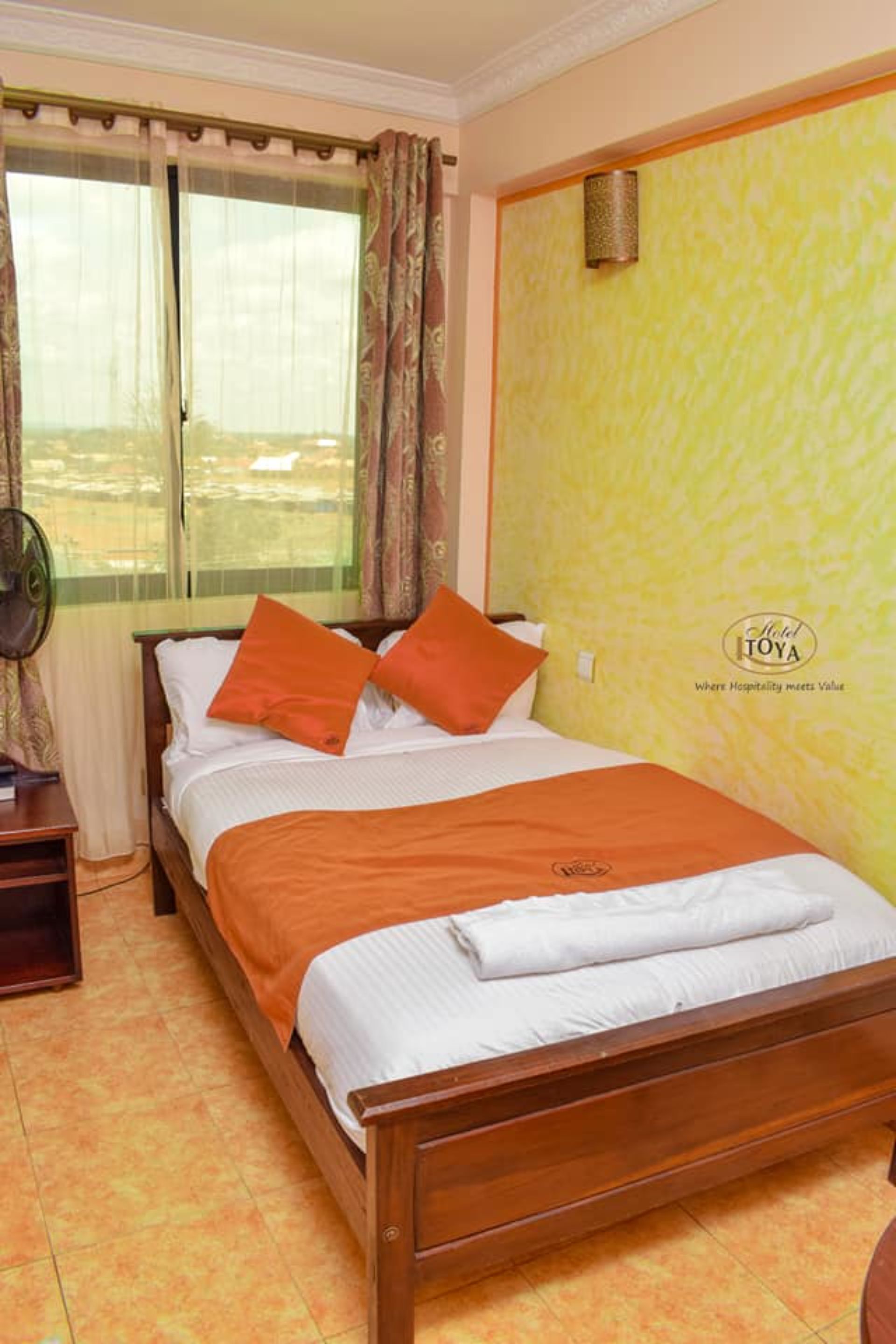 deluxe room | 1 bedroom, bed sheets