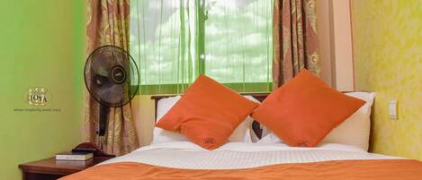 Deluxe Room | Bed sheets