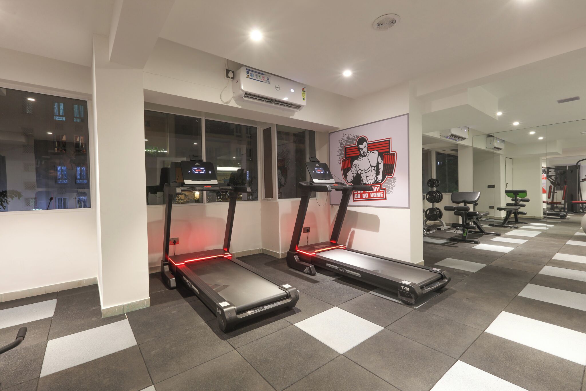 Photo - AR Suites Jewels Royale