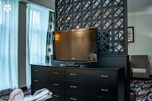 Premium bedding, minibar, in-room safe, blackout curtains - Grand Lancaster Brazzaville (Brazzaville)