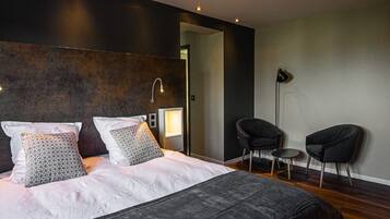 4 bedrooms, WiFi