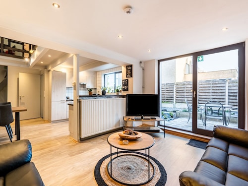 Herselt Garden Shed Retreat