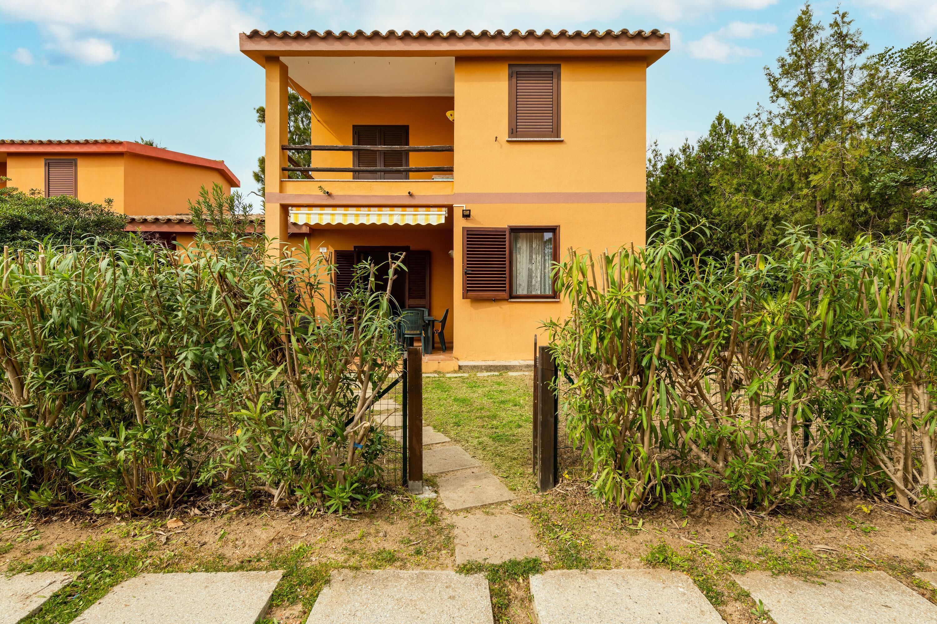Ferienhaus 'Casa Ginestra Costa Rei' in Strandnähe mit Garten und Klimaanlage