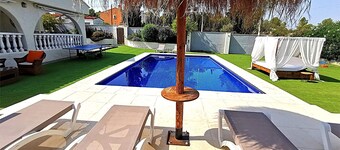 Villa 'Casa Segunda' with Mountain View, Wi-Fi and Air Conditioning