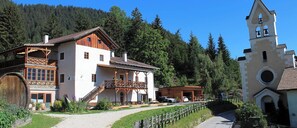 Esterni