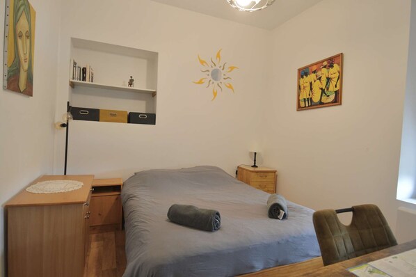 1 chambre, Wi-Fi, draps fournis