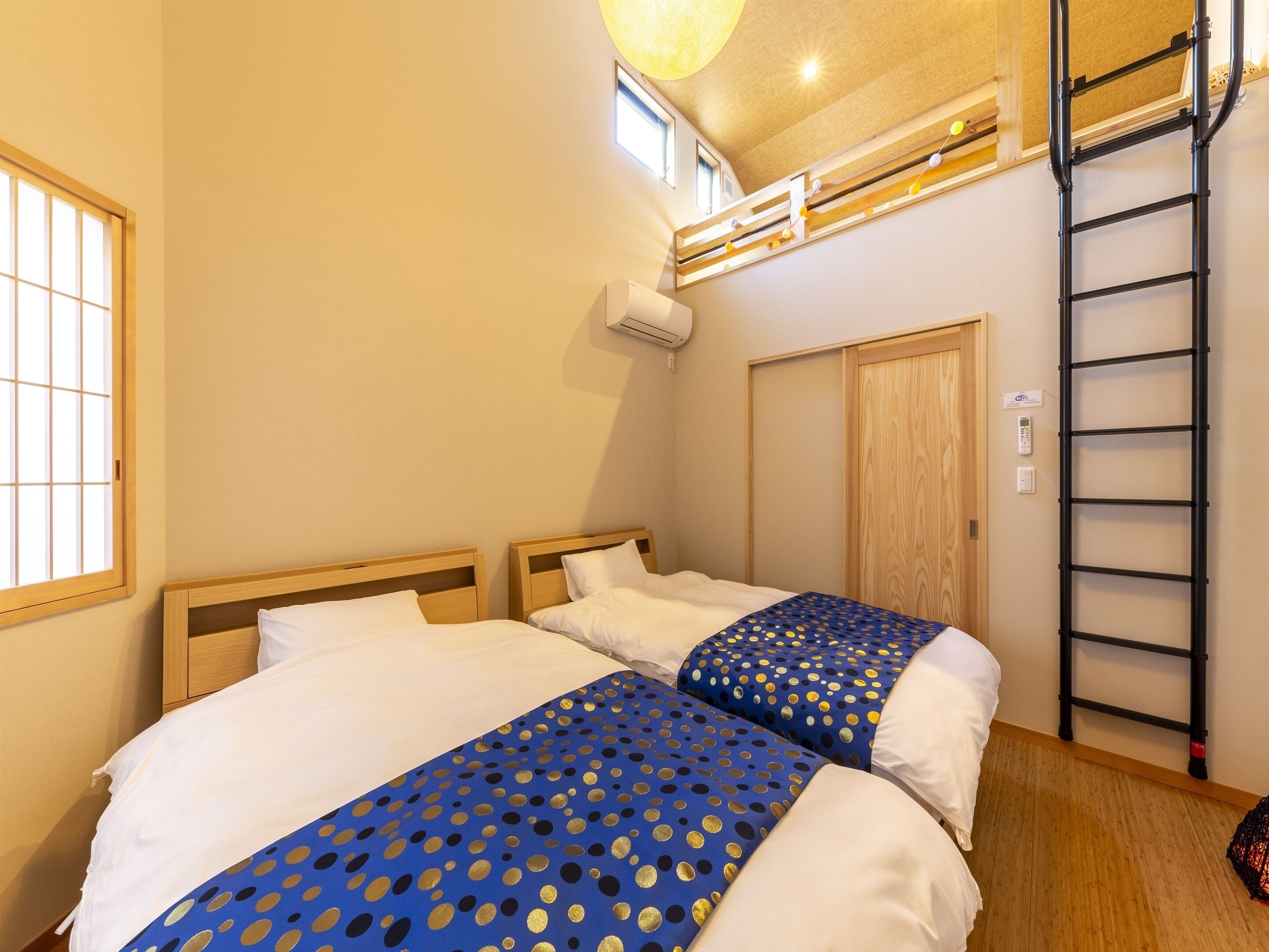 Design House | 2 bedrooms, desk, free WiFi, bed sheets