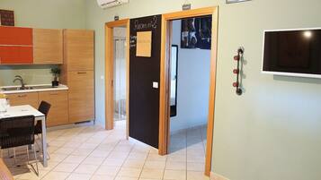 1 camera, minibar, tende oscuranti, Wi-Fi gratuito