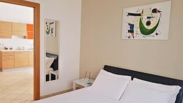1 camera, minibar, tende oscuranti, Wi-Fi gratuito