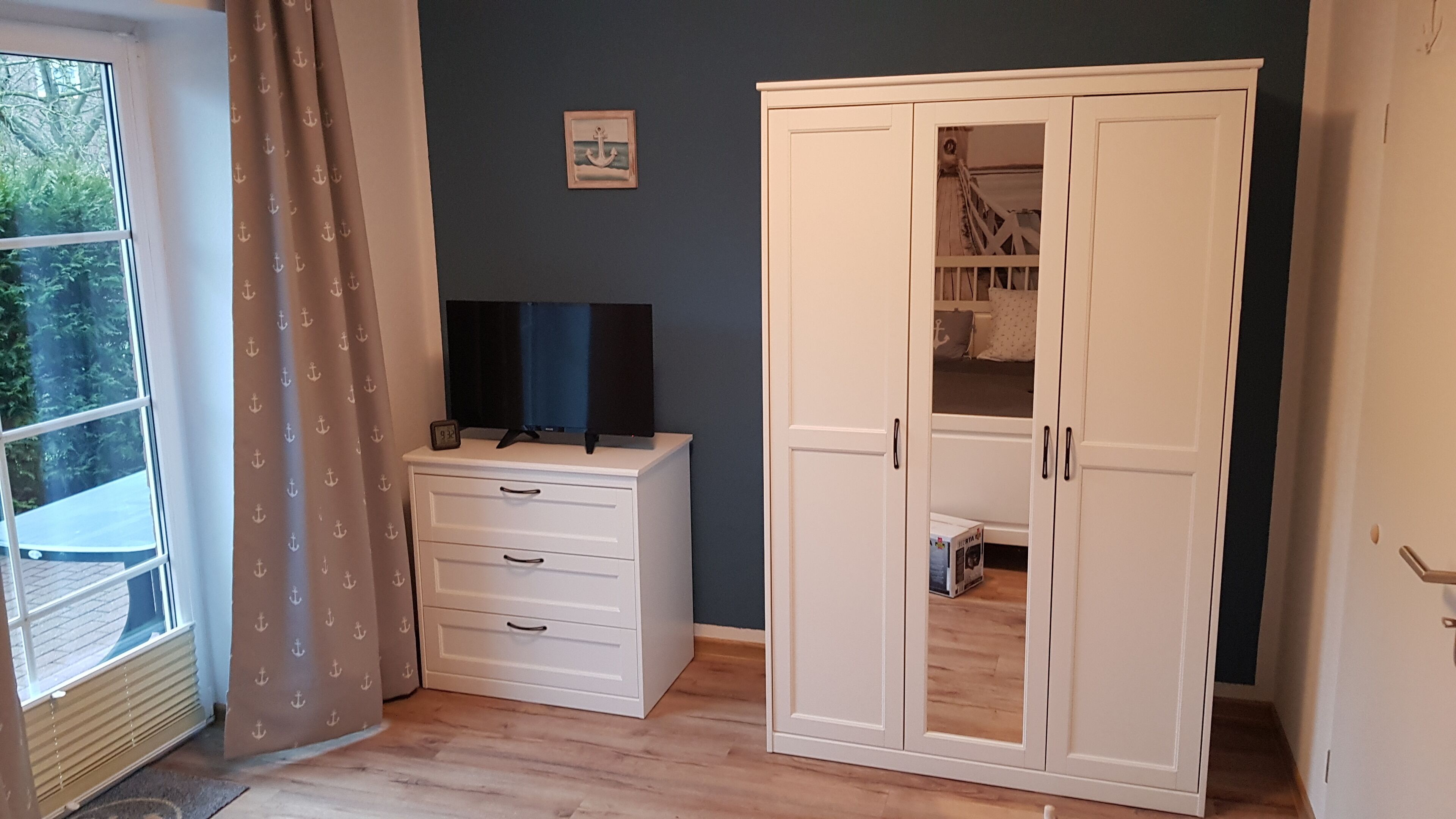 Comfort Apartment | 2 bedrooms, in-room safe, blackout curtains, free WiFi