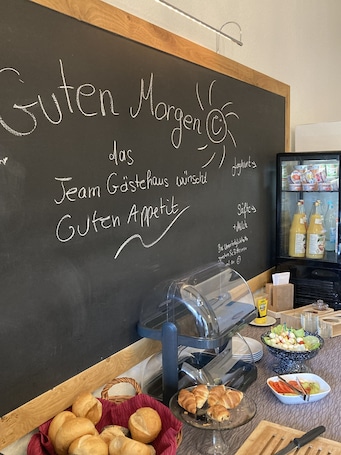 Free daily self-serve breakfast