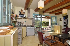 Familienhaus, Mehrere Schlafzimmer, 2 Bäder, Bergseite (Chalet Vignarola) | Eigene Küche