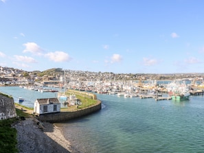 Cottage | Marina