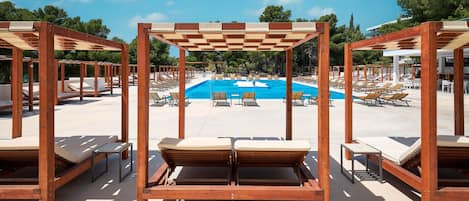Bar vid poolen