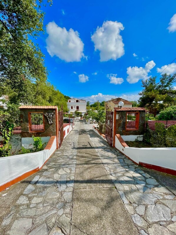 Property grounds - Villa Maica 5, Palinuro, Cilento (Palinuro)